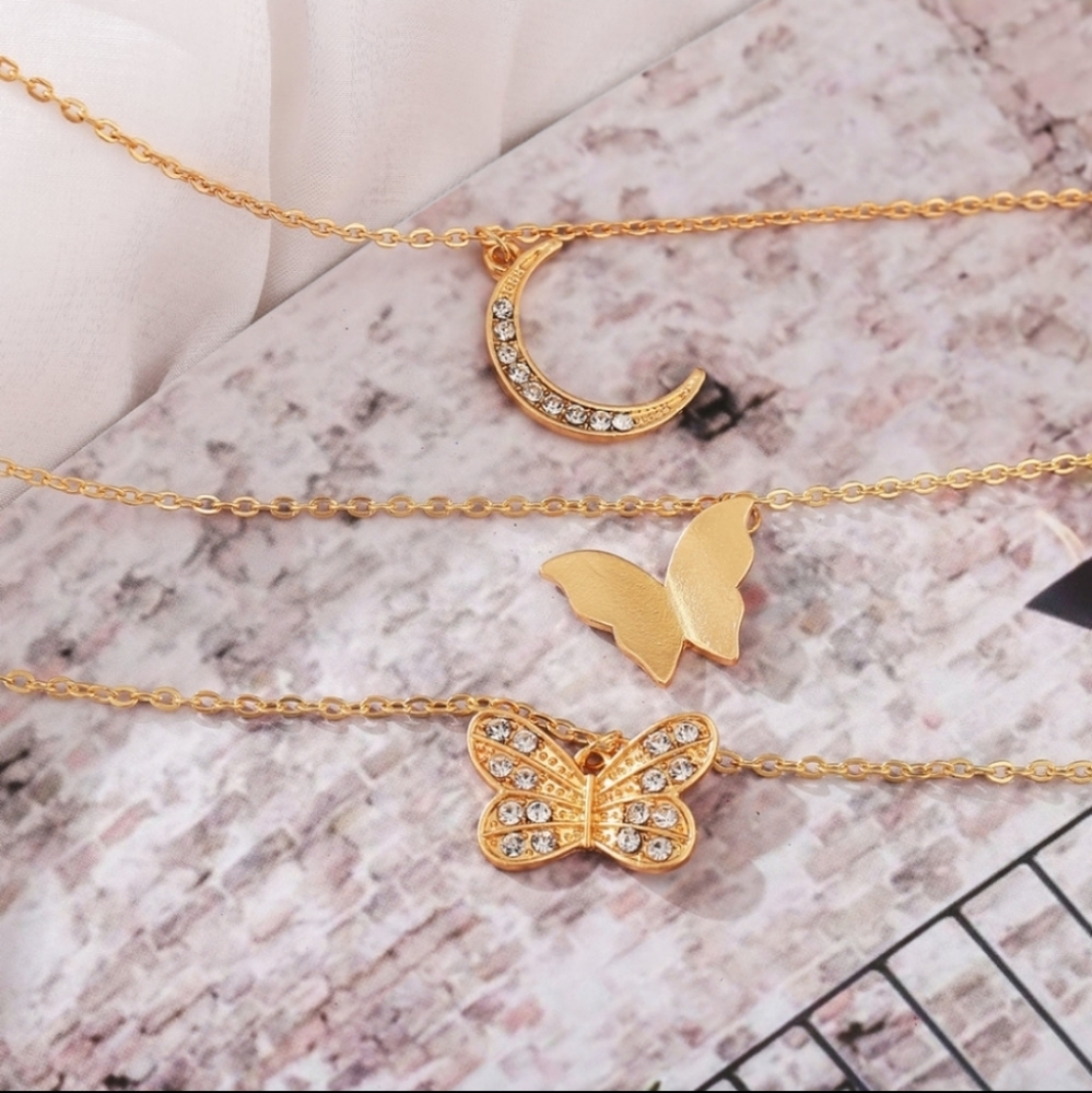 butterfly moon layered necklace - Picture 4 of 6